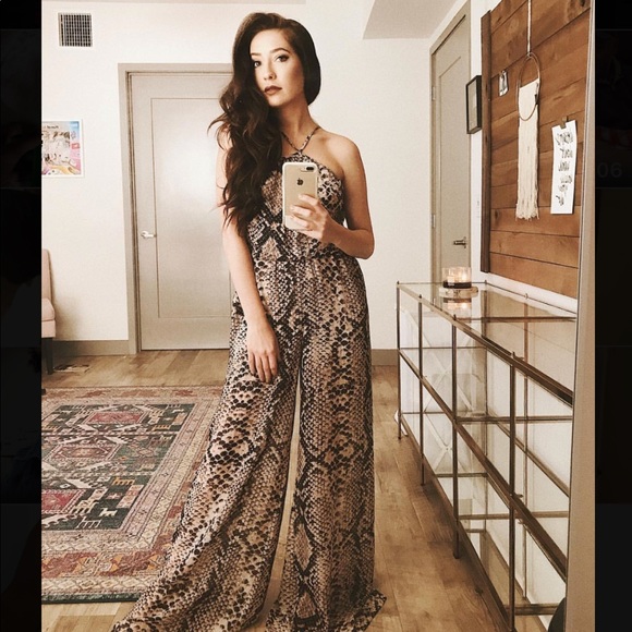 Show Me Your MuMu Pants - 🎉HP 🎉NWT Show me your mumu snake print jumpsuit